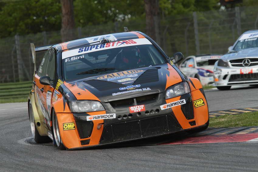 306173_3764772126084_1480064482_33302457_40961875_n